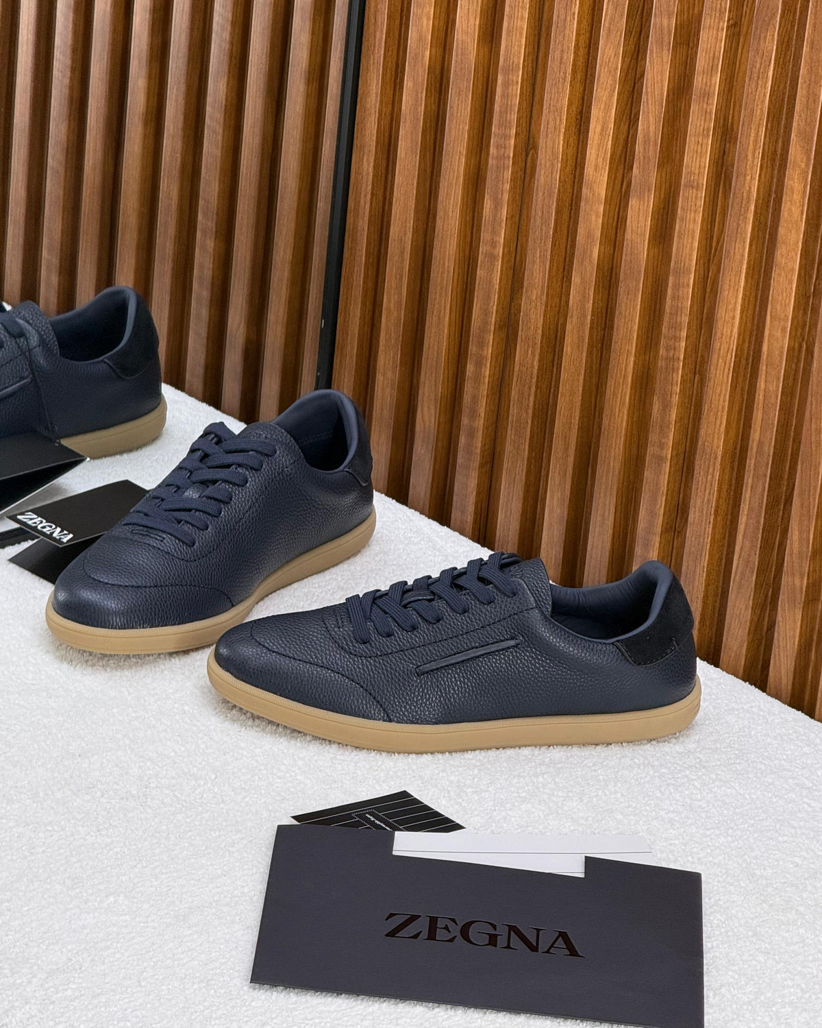 Zegna 232 Sneaker Navy blue lesther.