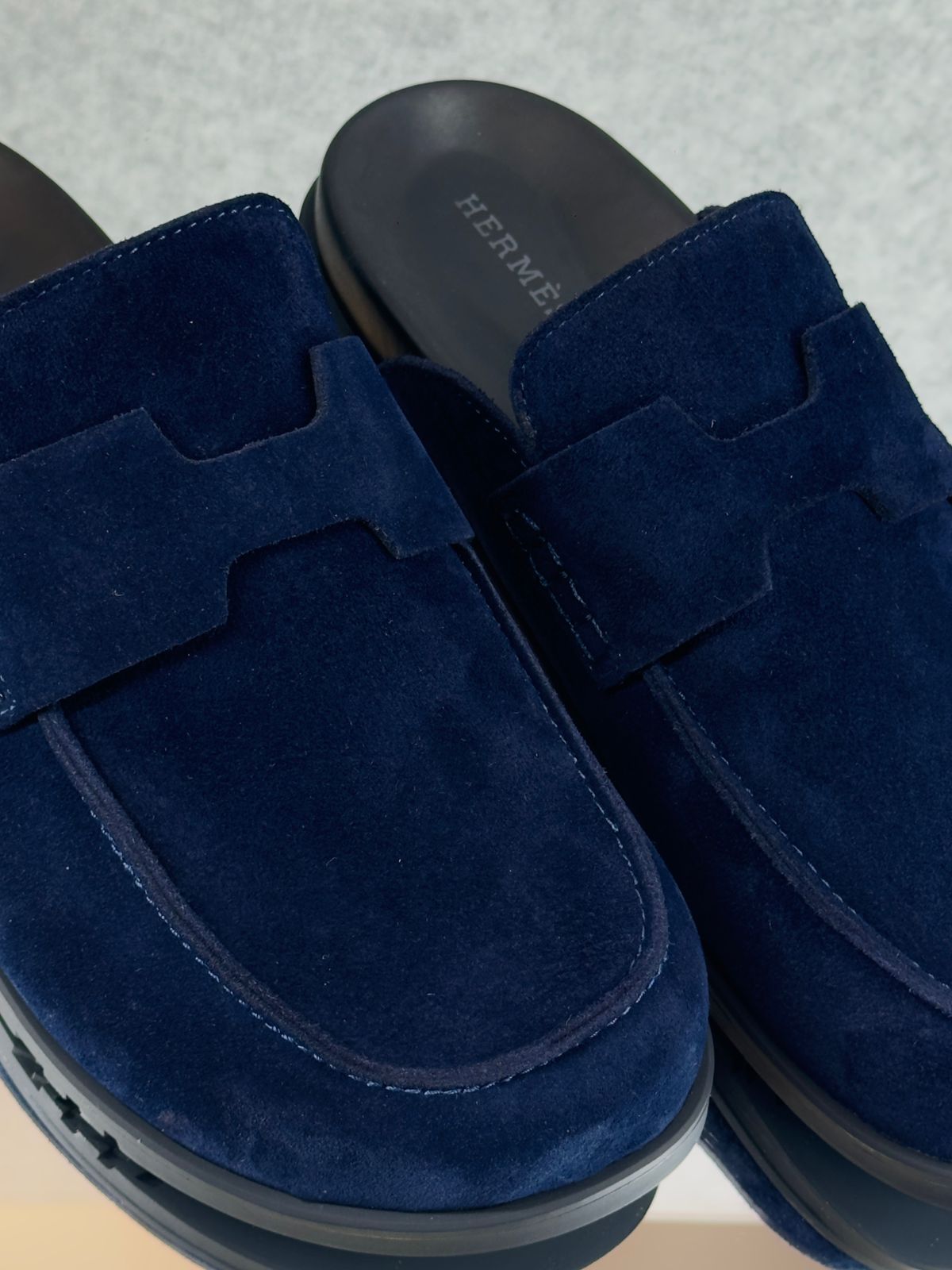 Hermès Go Mules in navy suede calfskin