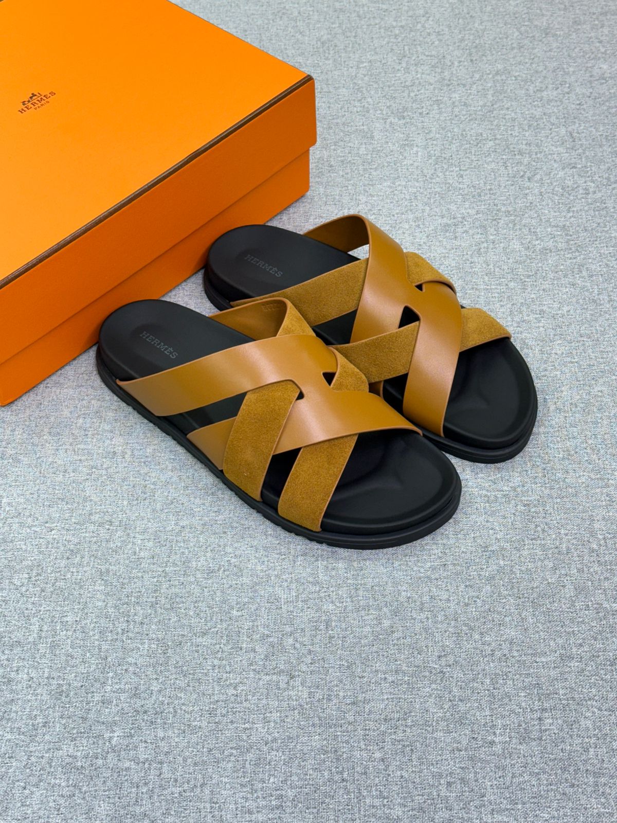 Hermès Kazimir sandals leather and suede straps in a crossover