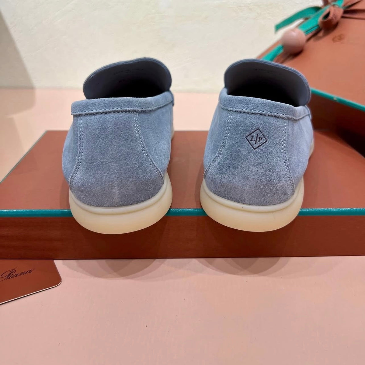 Summer Walk Loafer Suede Frozen Light Blue