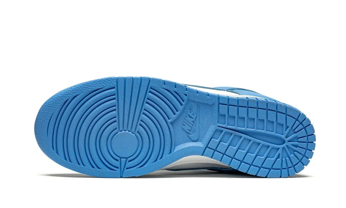NIKE Dunk Low "University Blue" sneakers
