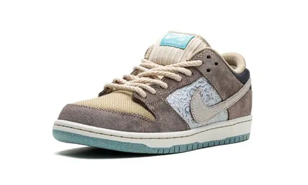 NIKE SB Dunk Low - Big Money Savings