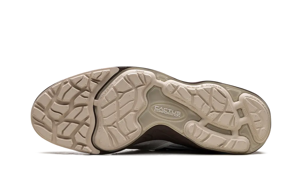 NIKE ZOOM FIELD JAXX 'TRAVIS SCOTT - LIGHT CHOCOLATE'