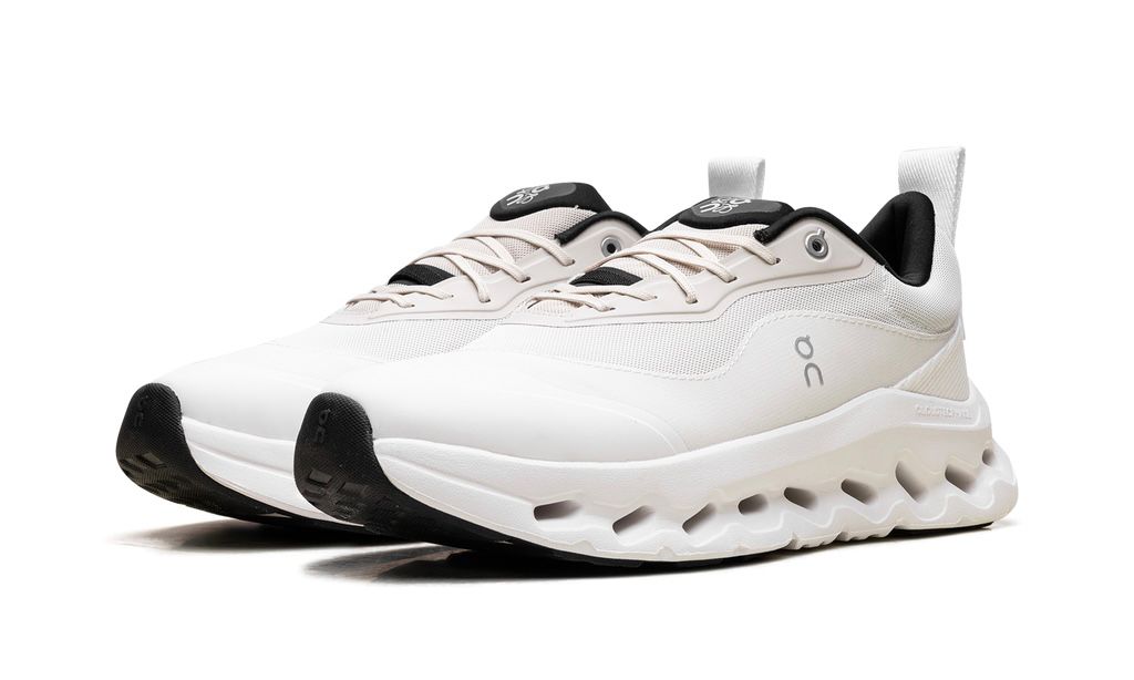 ON RUNNING CLOUDTILT 2 "LOEWE - SAND WHITE"