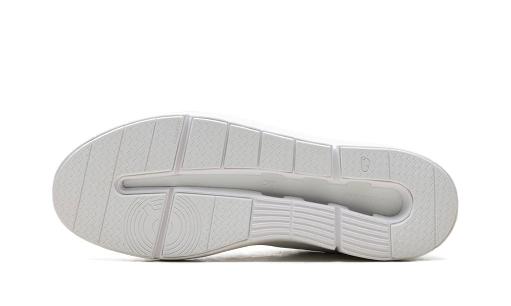 ON RUNNING THE ROGER ADVANTAGE "ALL WHITE"