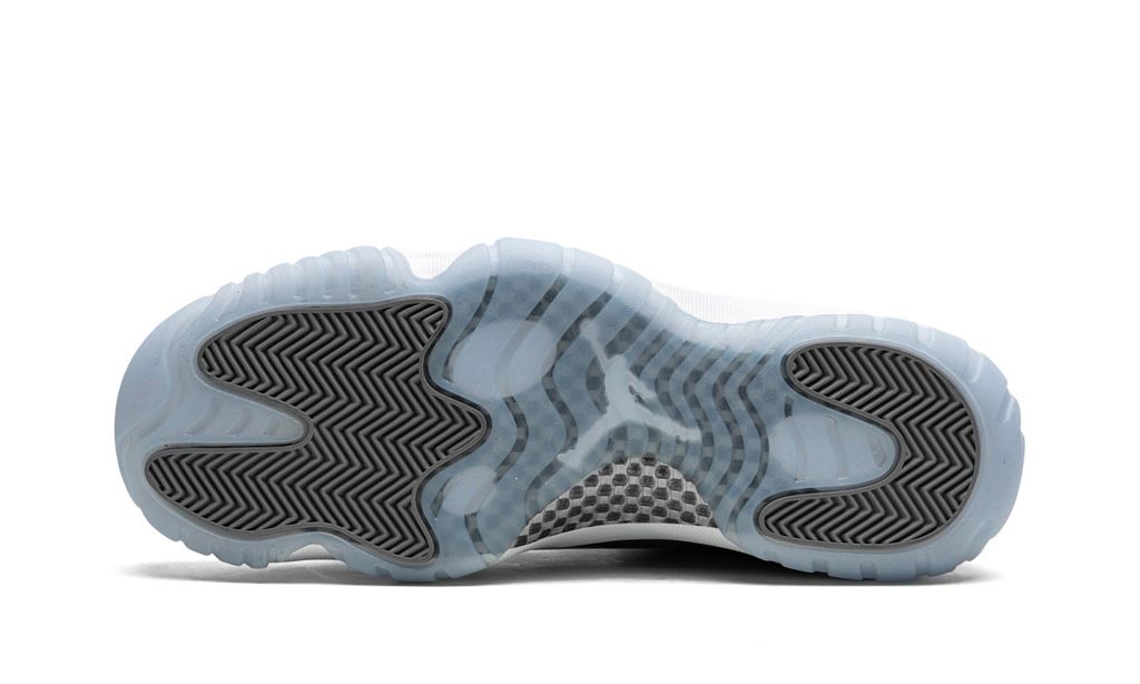 AIR JORDAN 11 RETRO "COOL GREY 2021"