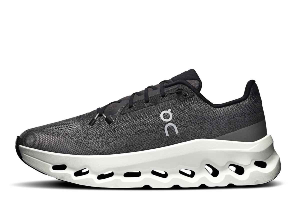 On Cloudtilt Black / Asphalt Colorway
