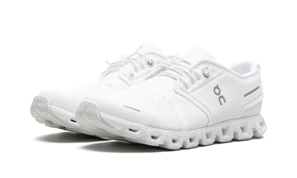 ON RUNNING CLOUD 5 ALL WHITE