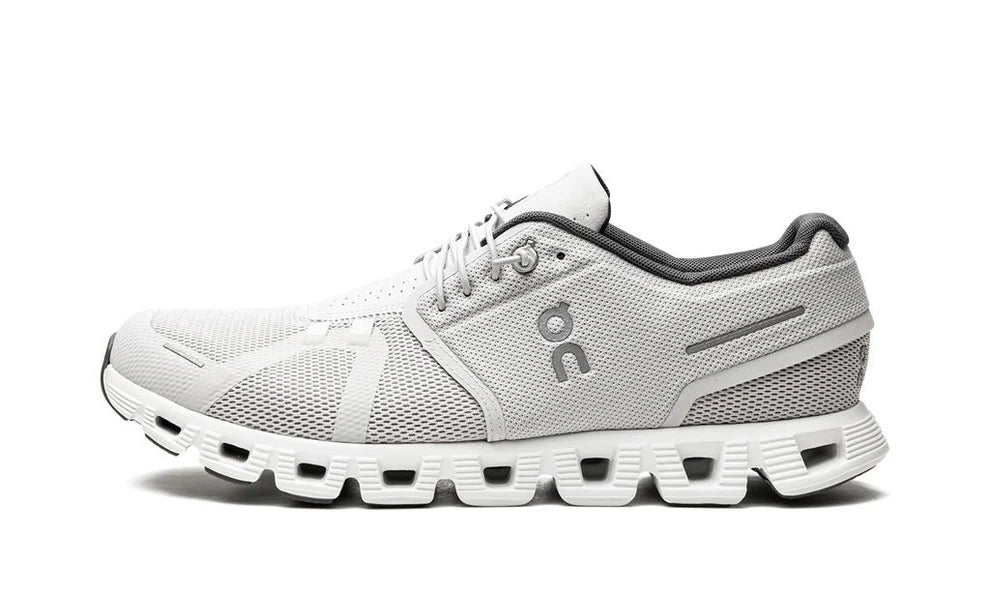 On Running Cloud 5 – GLACIER GREY WHITE