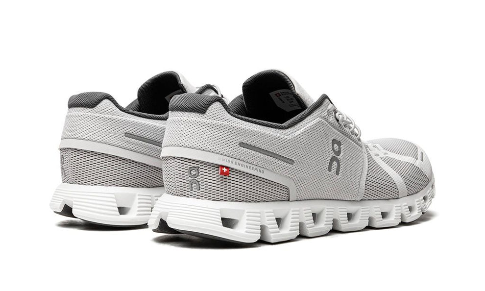 On Running Cloud 5 – GLACIER GREY WHITE