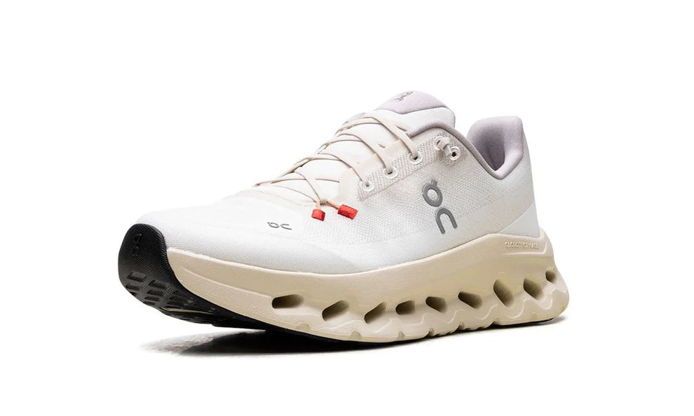 ON RUNNING CLOUDTILT SAND CREAM