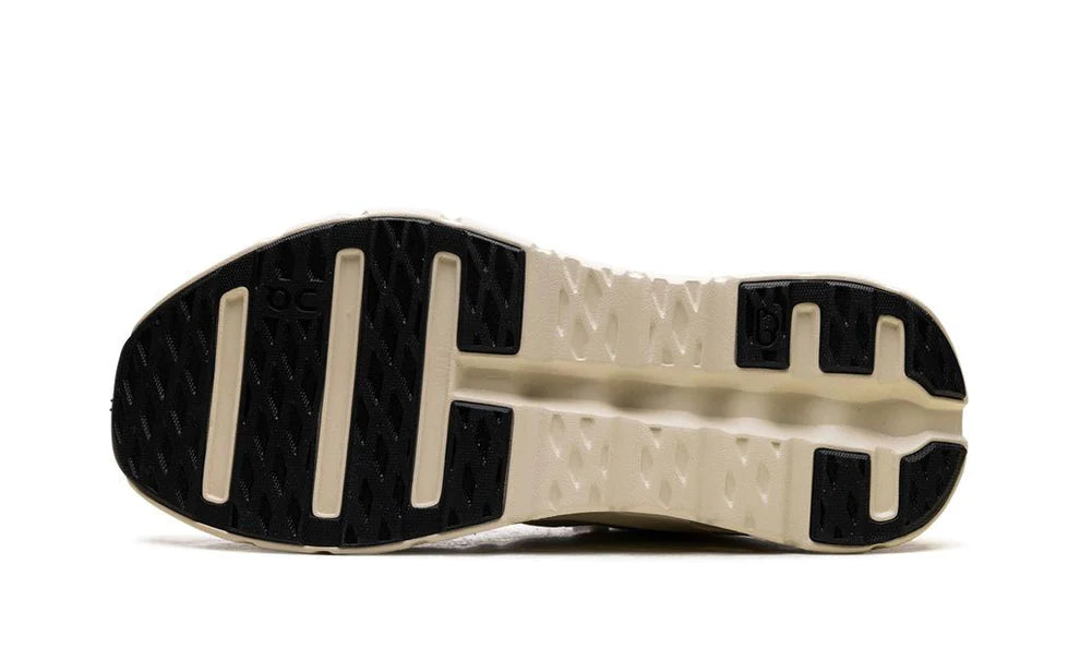 ON RUNNING CLOUDTILT SAND CREAM