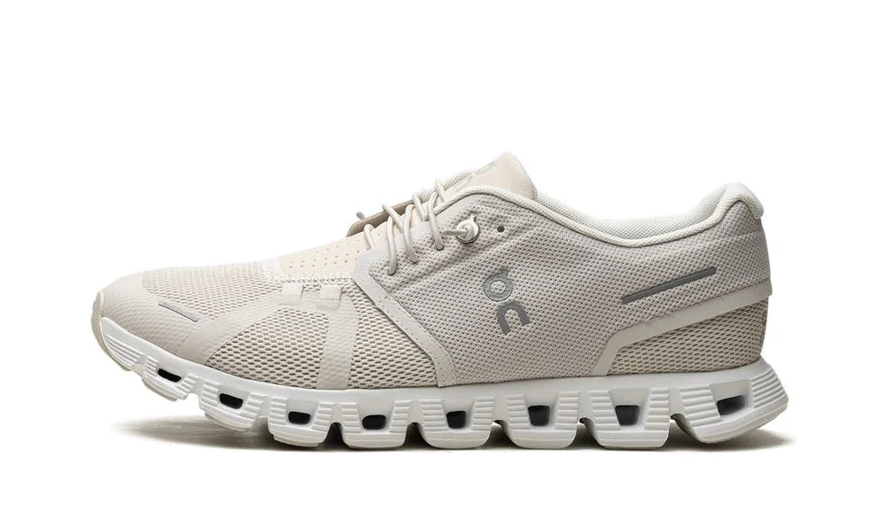 ON RUNNING CLOUD 5 PEARL/WHITE