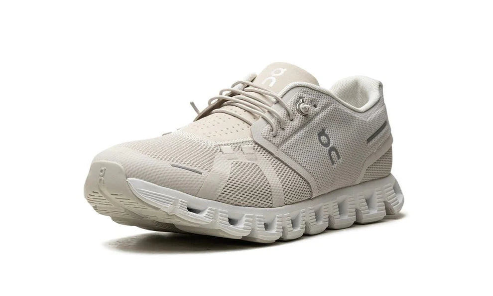 ON RUNNING CLOUD 5 PEARL/WHITE
