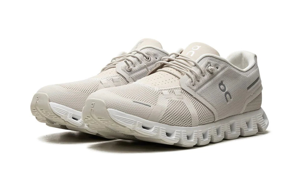 ON RUNNING CLOUD 5 PEARL/WHITE