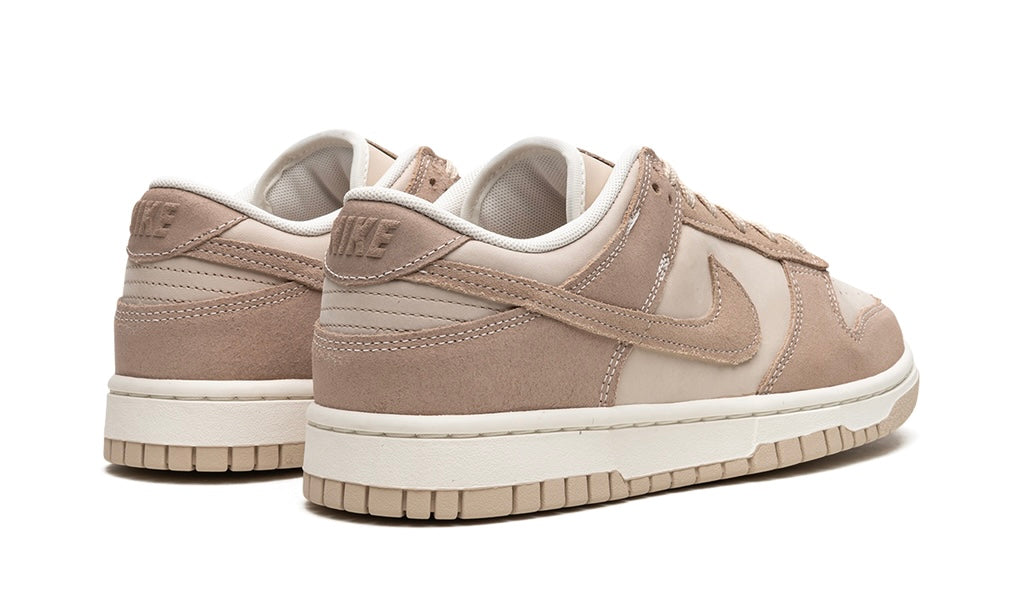 NIKE DUNK LOW "SANDDRIFT"