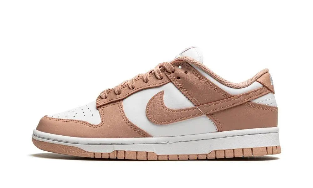 NIKE SB DUNK LOW "Rose Whisper"