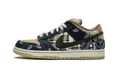 NIKE SB DUNK LOW 'TRAVIS SCOTT'