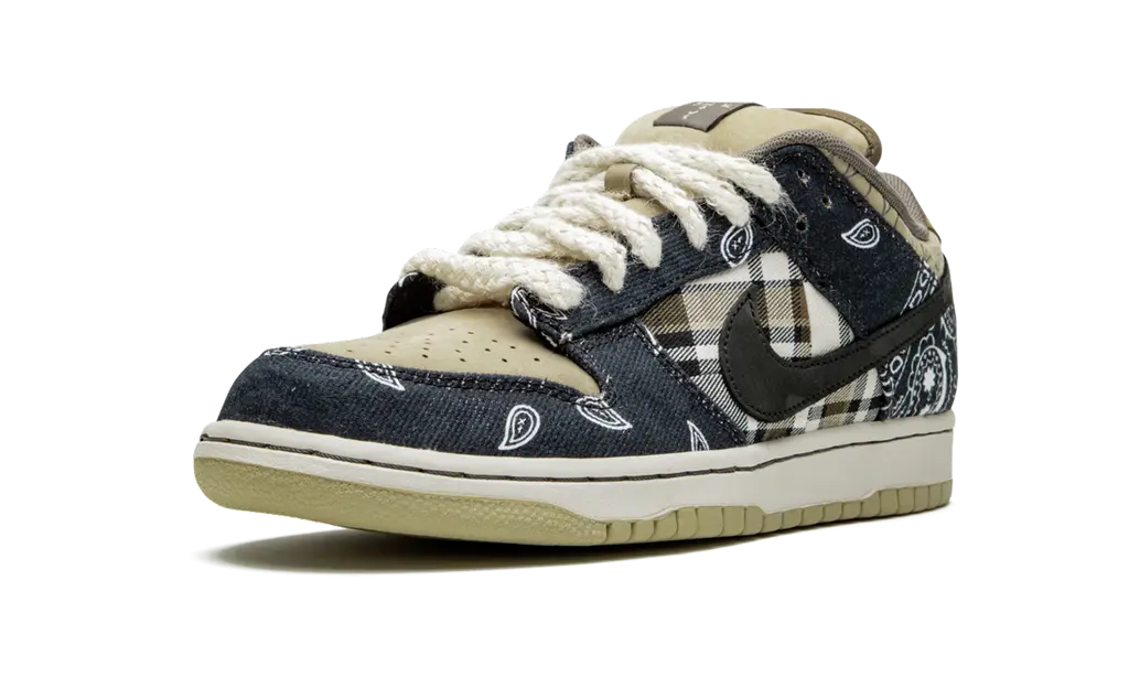 NIKE SB DUNK LOW 'TRAVIS SCOTT'