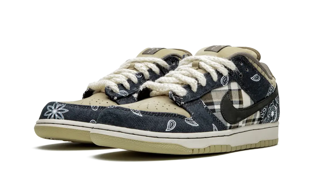 NIKE SB DUNK LOW 'TRAVIS SCOTT'