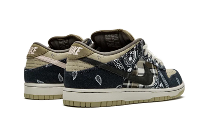 NIKE SB DUNK LOW 'TRAVIS SCOTT'
