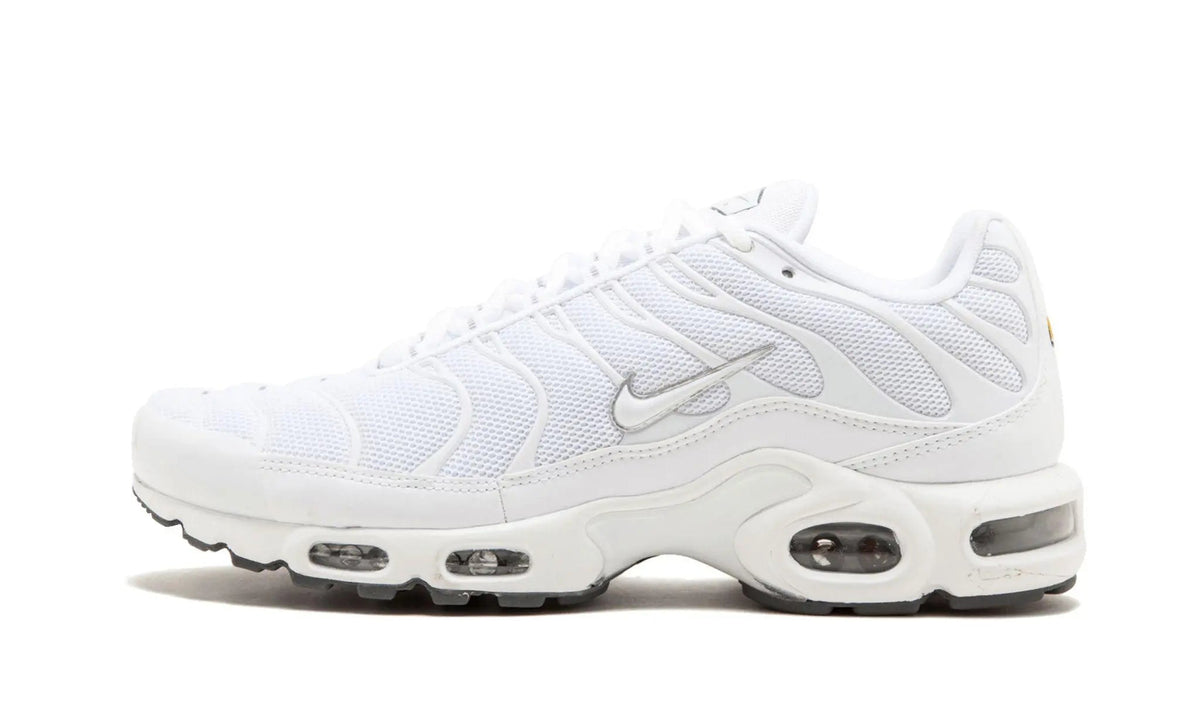 Nike Air Max Plus TN "Triple White"
