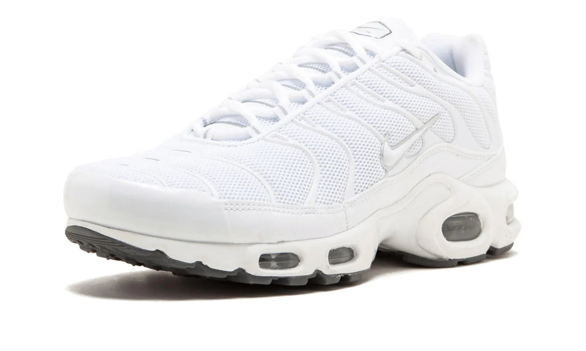 Nike Air Max Plus TN "Triple White"
