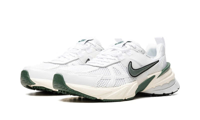 Nike V2K RUN 'Platinum Green'