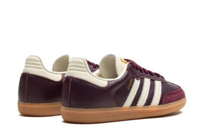 Adidas Samba in Maroon