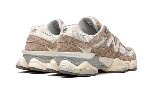 New Balance 9060 "Driftwood"