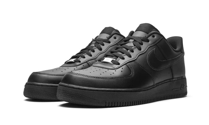 AIR FORCE 1 LOW “TRIPLE BLACK”