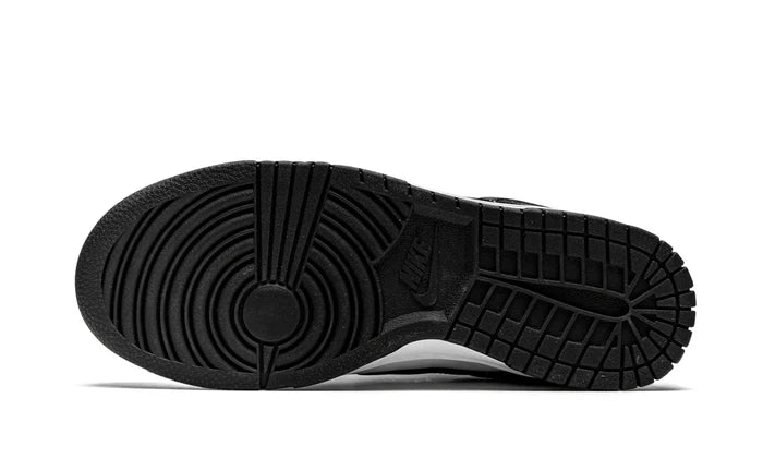 DUNK LOW RETRO SNEAKERS Black and White