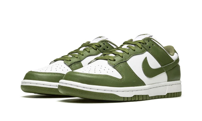 NIKE SB DUNK LOW “MEDIUM OLIVE”