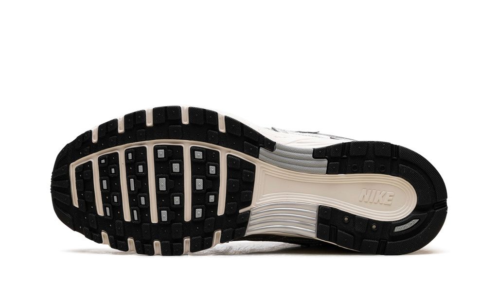 NIKE P-6000 "WHITE METALLIC SILVER FLAT SILVER BLACK"