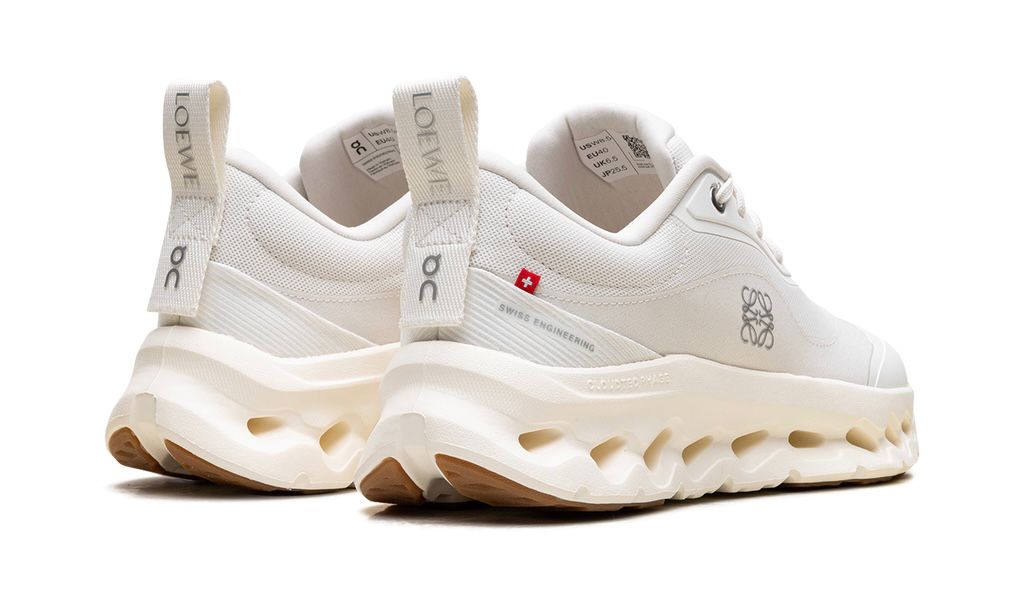 ON RUNNING CLOUDTILT 2 "LOEWE ALL WHITE"