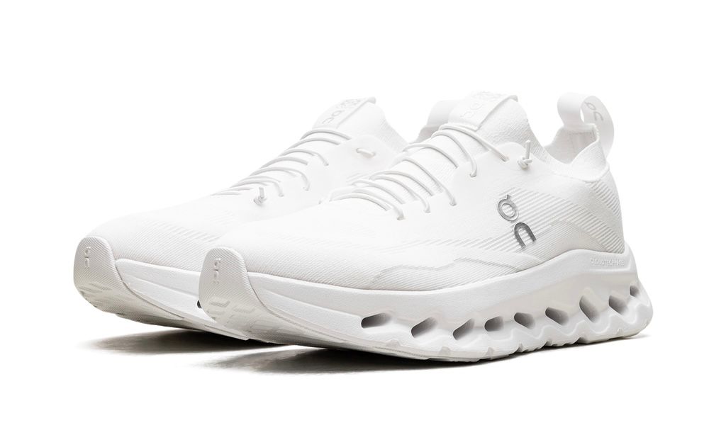 ON RUNNING CLOUDTILT "LOEWE ALL WHITE"