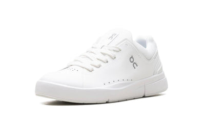 ON RUNNING THE ROGER ADVANTAGE "ALL WHITE"