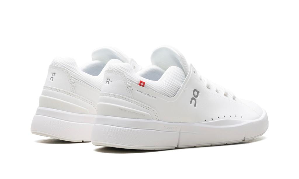 ON RUNNING THE ROGER ADVANTAGE "ALL WHITE"