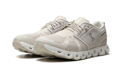 ON RUNNING CLOUD 5 "PEARL/WHITE"