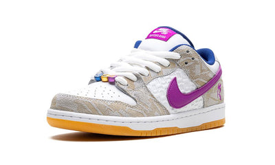 NIKE SB DUNK "RAYSSA LEAL"