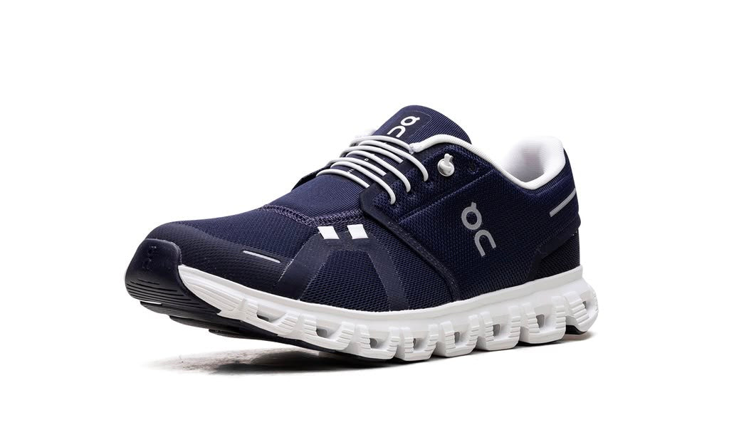 ON RUNNING CLOUD 6 "MIDNIGHT WHITE"