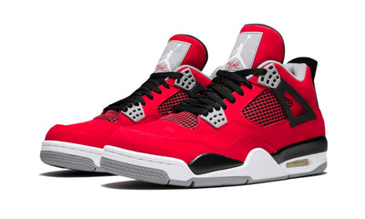 AIR JORDAN 4 RETRO "TORO BRAVO"