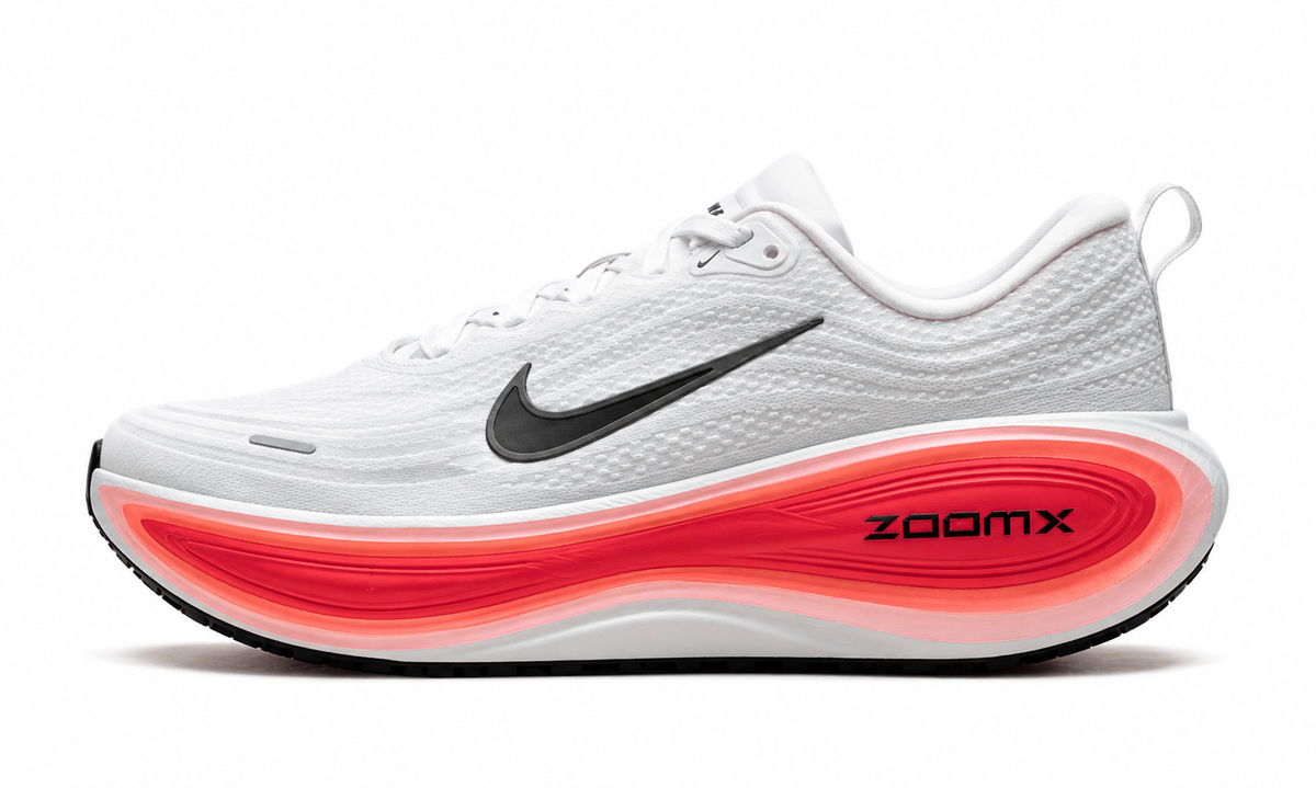 NIKE VOMERO PLUS "WHITE / BRIGHT CRIMSON"