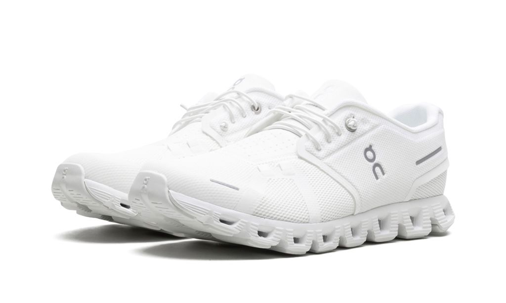 ON RUNNING CLOUD 5 "ALL WHITE"