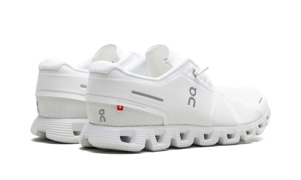 ON RUNNING CLOUD 5 "ALL WHITE"