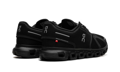ON RUNNING CLOUD 6 "TRIPLE BLACK"