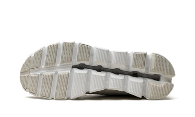 ON RUNNING CLOUD 5 "PEARL/WHITE"