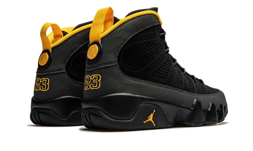 AIR JORDAN 9 RETRO "UNIVERSITY GOLD"