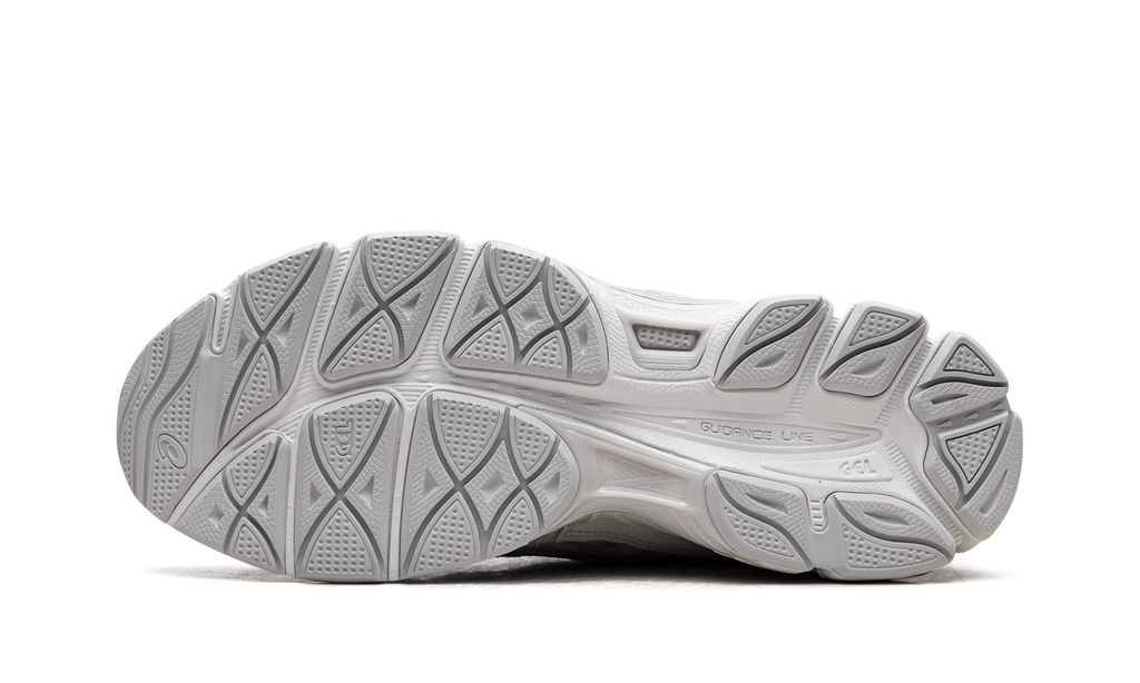 ASICS GEL-NYC "CREAM CLOUD GREY"