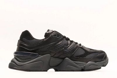 New Balance 9060 Triple Black Edition